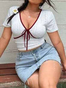 GalTyme 大码女式夏季前系带花卉刺绣短袖修身T恤 - 白色 - 查看 3