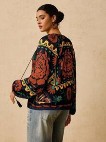 Travachic 加大码女式黑色热带植物印花长袖衬衫，V领流苏抽绳图案上衣，适合春夏假期海滩休闲穿着。 - 彩色 - 查看 2