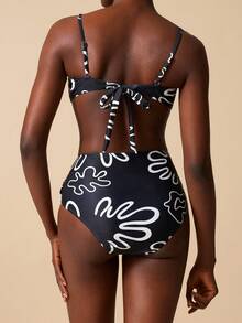 Écloséra Women's 2-Piece Simple Line Pattern Printed Shell Decor Spaghetti Strap Top And High Waist Triangle Bikini Set - Black and White - View 2