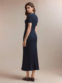 BizChic Nuevo vestido de cuello redondo para primavera/verano con decoración de botón de metal, patrón de tejido de diamante de celosía, acanalado vertical, bajo en línea A, abertura frontal, cintura ceñida, estilizador, azul marino - Azul Marino - Ver 9