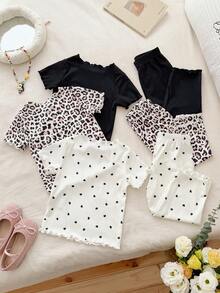 SHEIN 女婴夏季多色条纹黑色耳饰圆领短袖T恤和直筒长裤六件套，款式多样，包括爱心波点、纯黑简约、豹纹等多种配色，时尚甜美，条纹面料，宽松版型，适合日常逛街、参加时尚活动、居家休闲、户外运动、情人节派对等场合。 - 彩色 - 查看 2