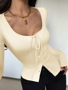 SHEIN Glamour 性感纯色针织弹力圆领系带长袖修身纽扣装饰百搭女式T恤 - 杏色 - 查看 3