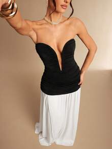 Silquee 夏季新款黑色性感深V领无袖连衣裙，收腰白色高开衩裙摆，优雅显瘦，适合外出、社交活动、度假、浪漫约会。 - 黑與白 - 查看 7