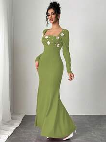 Modelyn Vestido de Festa Elegante Feminino com Decote Quadrado, Decoração de Flor de Pérola e Cauda de Sereia - Verde - Visão 6