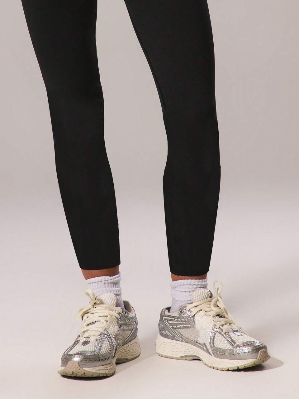 Leggings aderenti senza cuciture, vita alta, abbigliamento sportivo invernale per padel, palestra, allenamento ed esplorazione