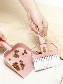 1件迷你塑料簸箕扫帚套装，桌面迷你小扫帚，仓鼠宠物清洁刷，家用键盘刷，适用于家庭和办公室使用，宠物笼清洁，以及各种清洁工具和宠物用品。 - 彩色 - 查看 1