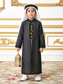 SHEIN Set de 2 batas casuales blanca y negra para niño preadolescente, adecuado para primavera y verano