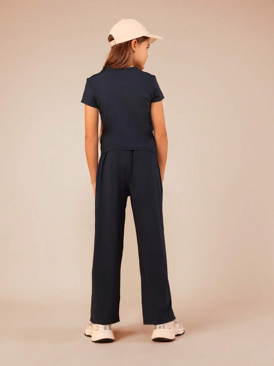 Conjunto de camiseta de manga corta y pantalón ancho