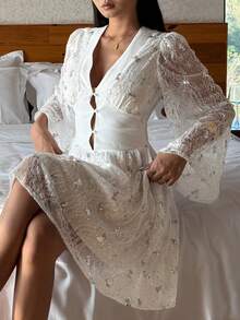 DAZY Sequin Butterfly Lace Waist Cinching V-Neck Women's Nightgown Dress - White - View 3