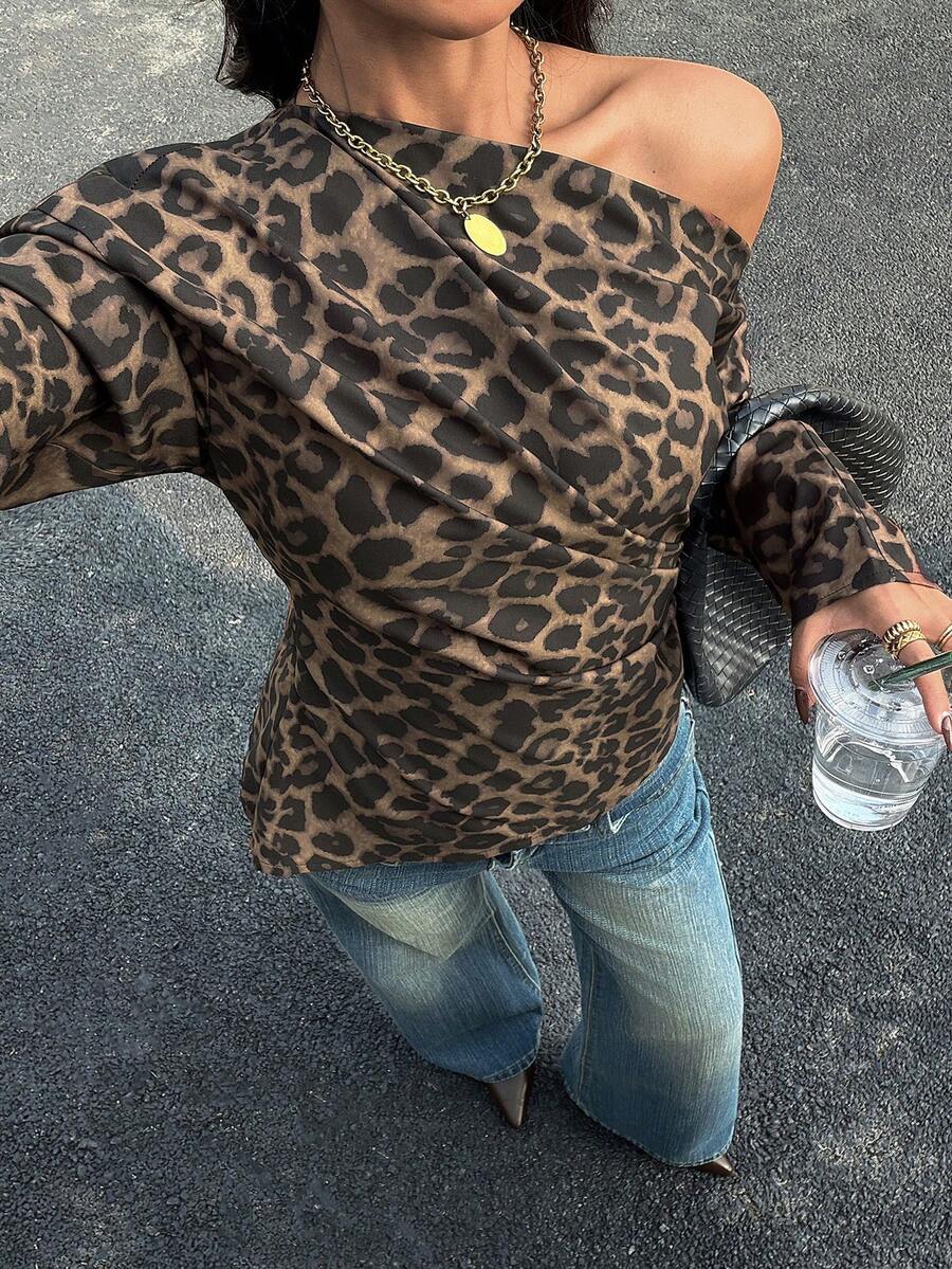 Siren Gaze 女士时尚通勤不对称豹纹衬衫 - 棕色 - 查看 1