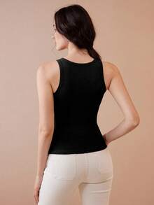 Uhlyne 女士针织纹理简约优雅休闲金属环露背性感吊带背心 - 黑色 - 查看 2