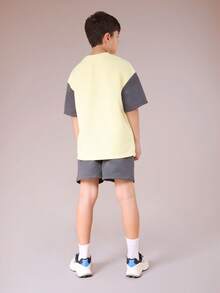 SUMWON 撞色短袖T恤和短裤套装，圆领两件套休闲夏季服装 - 彩色 - 查看 2