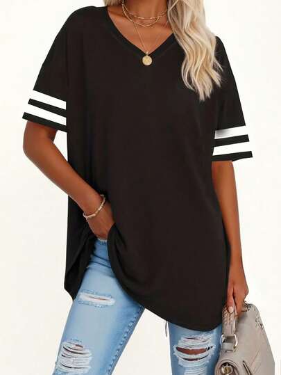 EMERY ROSE Plus Size Striped Print V Neck Tee T Shirts For Women Casual Short Sleeve T-Shirt For Summer, Summer Women's Plus Clothing For Daily Wear