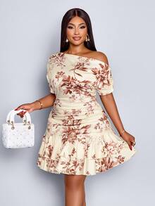 SOLERSUN 女士优雅派对日间杏色针织不对称领长袖褶皱双层荷叶边艺术印花迷你连衣裙 - 杏色 - 查看 5