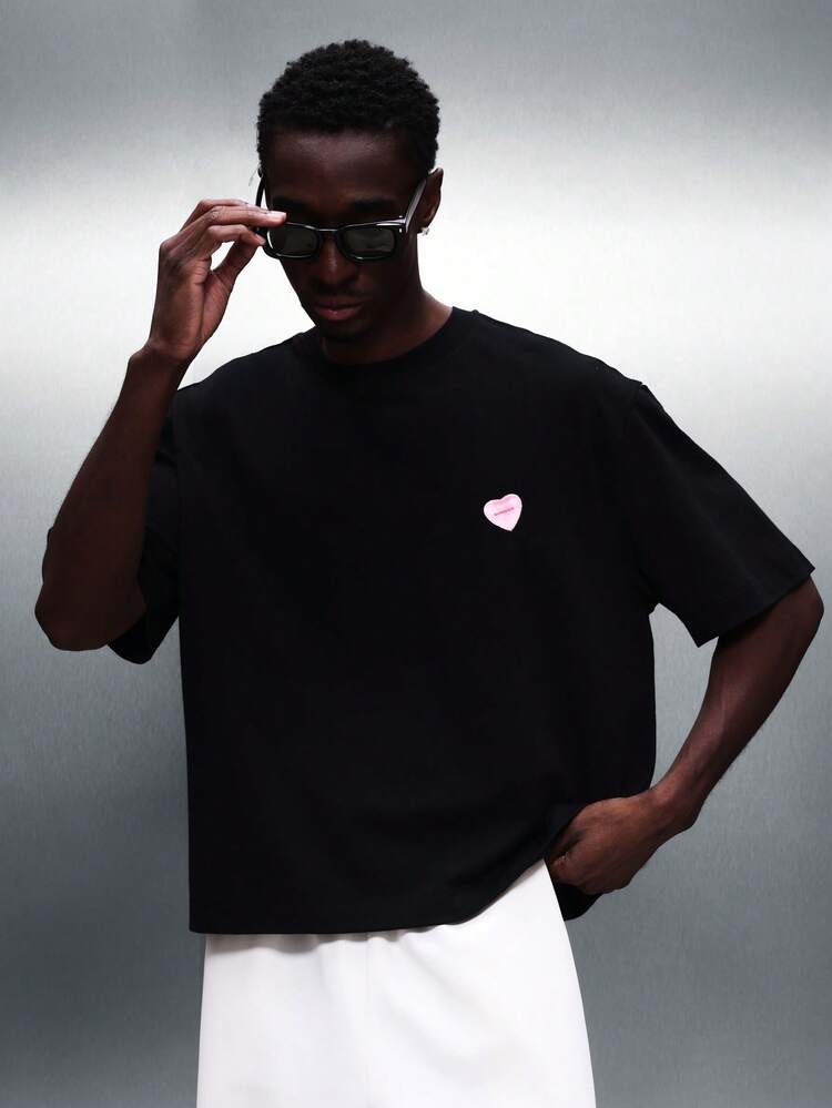Cropped Heart Print Graphic Tee For Valentine's Day