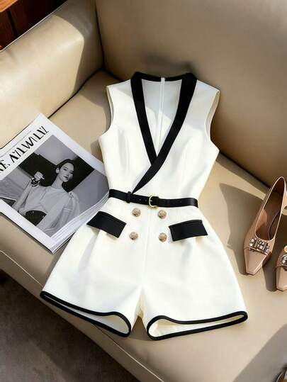 Franclia Women's Jumpsuit, Women's Sleeveless Shorts Jumpsuit, Women's Short-Sleeved Regular Shoulder Color-Blocking Black And White Valentine's Day Outfit, Button Design, V-Neck Sleeveless Tank Top Jumpsuit, With Belt, Fake Pocket Design, Wide-Leg Straight Pants Shorts Jumpsuit, Daily Commute Versatile Wear, Elegant Office Wear, Slim Fit Intellectual Wear. White Romper For Women Short Jumpsuit One Piece Romper White Short Romper Belted Playsuit