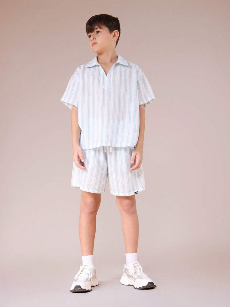 Striped Shirt And Shorts Set With Textured Fabric