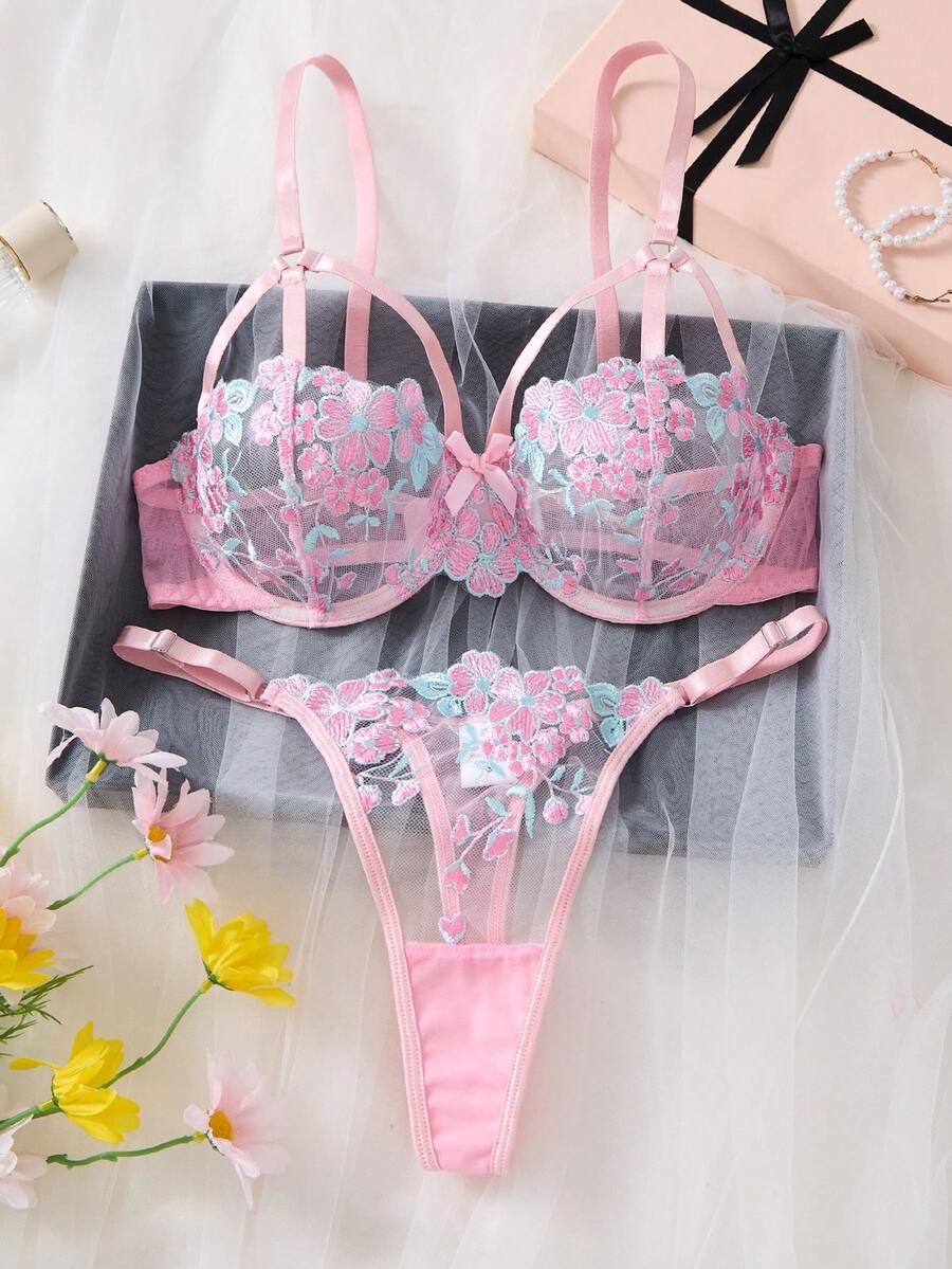 2pcs Women Embroidered Hollow Padded Bra & Panty Set, Sexy Lingerie - Pink - View 1
