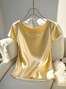 Franclia 时尚简约纯色缎面圆领短袖T恤，别致优雅，尽显高贵气质。适合春夏新款、毕业季穿着，也可作为时尚休闲通勤装、商务办公装、百搭时尚日常休闲装以及都市教师职业装。 - 黃色 - 查看 3