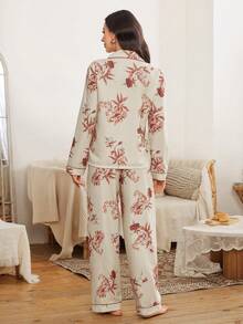 Serenescape Vacation Style Women Floral Print Bubble Collar Cardigan Long Sleeve Pajama Set - Apricot - View 2