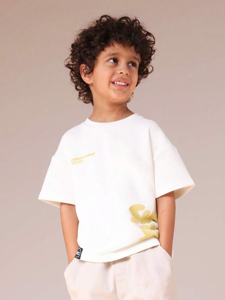 Rundhals-T-Shirt mit gelbem Aufdruck