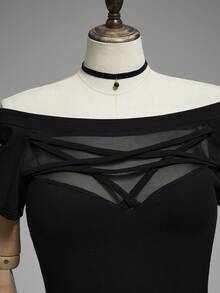 ROMWE Goth 大码女式哥特金属孔眼系带倒五角星露肩连衣裙 - 黑色 - 查看 2