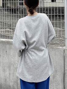 FRIFUL 女士宽松腰身收腰圆领中袖基础款T恤，适合通勤穿着 - 米色 - 查看 6