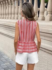 SHEIN PariChic 女士夏季条纹修身无袖系带露脐上衣，女士红白条纹背心，女士条纹衬衫，女士红白条纹优雅通勤无袖背心休闲夏季衬衫蝴蝶结上衣无袖条纹夏季2026红白条纹沙滩连体裤女士度假连体裤女士休闲连体短裤套装女士度假连体衣 - 紅色 - 查看 2