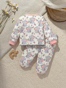 Loomiva 新生女宝宝卡通熊图案针织柔软圆领长袖套头衫和松紧腰裤两件套 - 彩色 - 查看 2