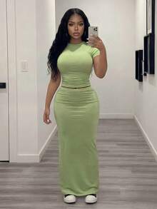 Slaydiva 新款春夏音乐节情人节复活节休闲简约基础款Y2K街头甜美畅销日常约会辣妹风性感运动风返校季圆领短袖天使英文印花露脐短款T恤+修身半身裙H型长裙心形印花薄荷绿套装女装两件套 -A - 薄荷綠 - 查看 8