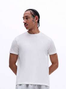 SUMWON Kaos Katun Campuran Lengan Pendek Leher Bulat Essentials dengan Detail Patch Kontras di Bagian Belakang, Kaos Kasual Nyaman untuk Sehari-hari - Putih - View 1