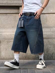 Manfinity EMRG Men's Casual Loose Fit Pocketed Wide Leg Denim Shorts - Medium Wash - View 4