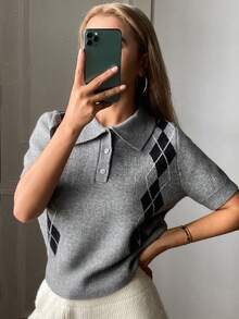 DAZY Áo len nữ dáng rộng mùa thu, cổ bẻ, họa tiết hình thoi. - Xám - Xem 3