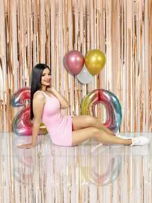 香槟金铝箔流苏帘，适用于金属照相亭背景，金属丝帘，适合婚礼、生日、新娘礼物和单身派对装饰。 - 香檳金 - 查看 2