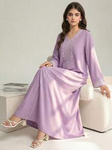 Đầm kiểu Trung Đông in hình cây cỏ dành cho bé gái tuổi teen. Thích hợp cho các buổi đi chơi, tiệc tùng và các dịp khác. Lý tưởng cho mùa thu. - Màu xanh hải quân - Xem 6