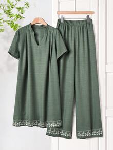 Rusticease Women's V-Neck Geometric Print Long Sleeve Top And Wide Leg Pants Casual Outfit - Army Green - View 3