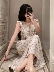 DAZY 花卉泰迪熊印花荷叶边宽松女士睡裙 - 白色 - 查看 4