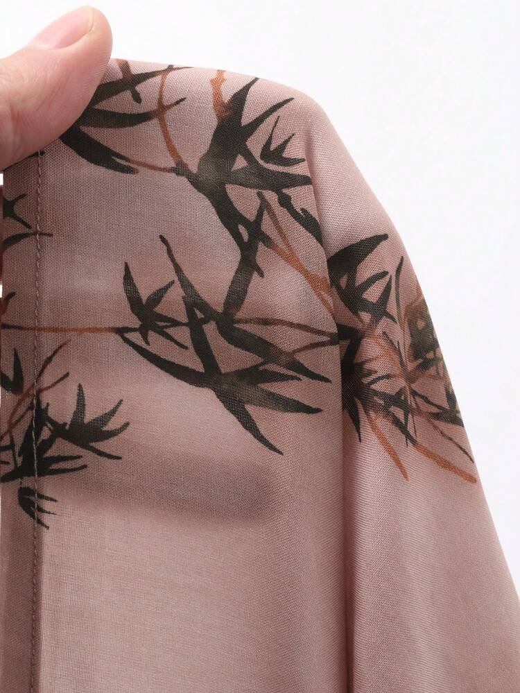 Elegant Bamboo Pattern All-Over Print Pleated Design Loose Women Nightgown