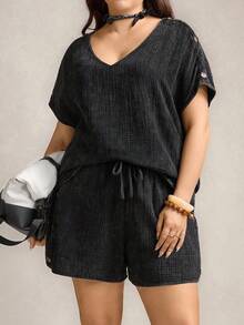 Comfylo 2pcs/Set Plus Size Dark Green Summer Outfits,Smart Casual Button Decor Top And Elastic Waist Shorts Set,Versatile Vacation Lounge Wear For Women - Black - View 4