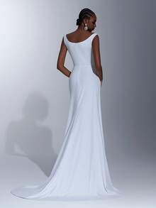 Elitara Elegant Romantic French Maiden Style Deep V-Neck Pleated Mermaid Hem Women's Wedding Dress, Banquet Gown, Evening Dress - White - View 2