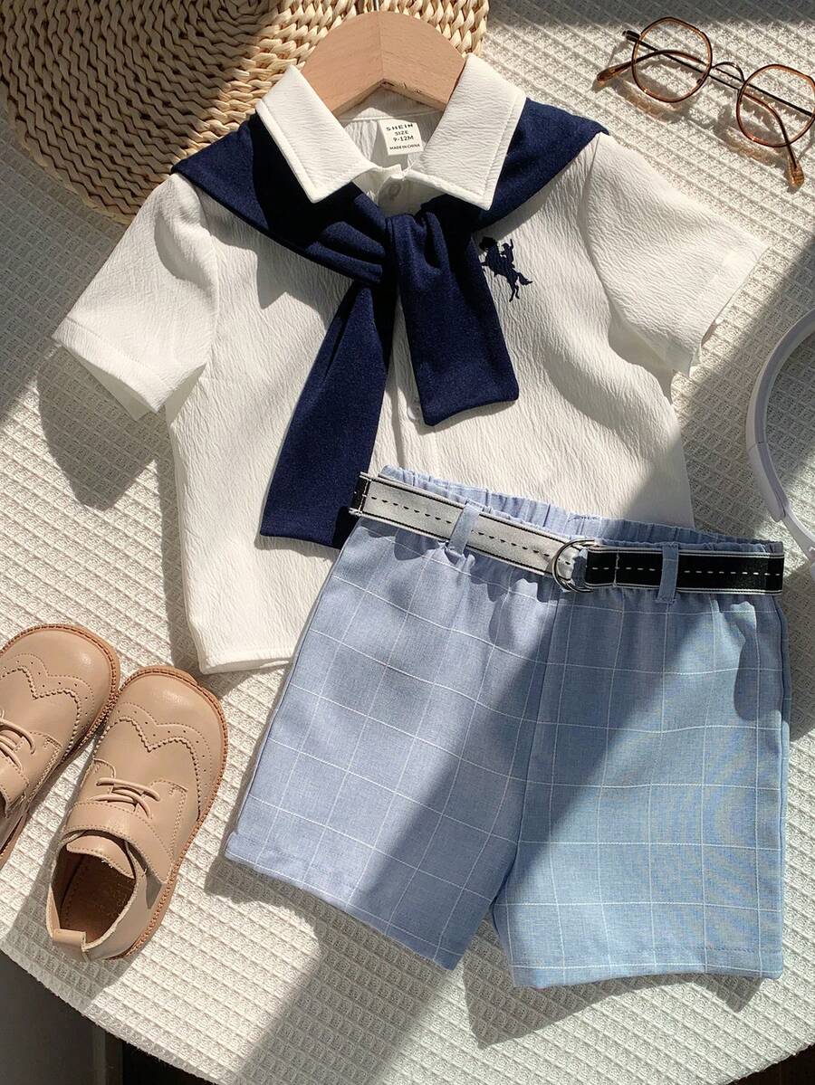 SHEIN 男宝宝夏季休闲可爱学院风蓝白条纹短袖衬衫、松紧腰短裤、披肩绅士套装,适合生日派对、锐舞派对、晚宴、演出、婚礼、迎婴派对、一周岁生日庆祝等场合。 - 彩色 - 查看 1