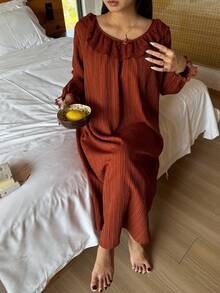 DAZY Women's Lace Ruffle Collar Tie Back Textured Chiffon Loose Lantern Sleeve Nightgown - Brown - View 4