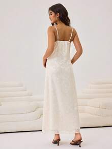 Aidyla 女士白色镂空花卉图案度假街头风荷叶边下摆吊带长裙 - 杏色 - 查看 2