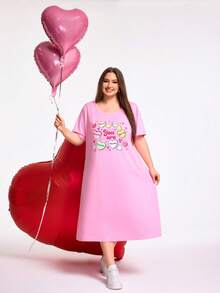 SHEIN CURVE+ 加大码/情人节/加大码红色心形印花长裙，情人节 - 粉色 - 查看 7