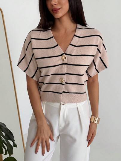 Aloruh New Minimalist Fashion Commuter Deep V-Neck Short Sleeve Thin Double-Button Cinched Waist Fitted Casual Cardigan