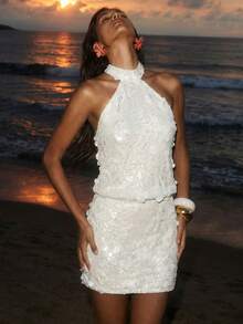 Nevyona 女士高领露背荷叶边亮片紧身迷你连衣裙 - 杏色 - 查看 4