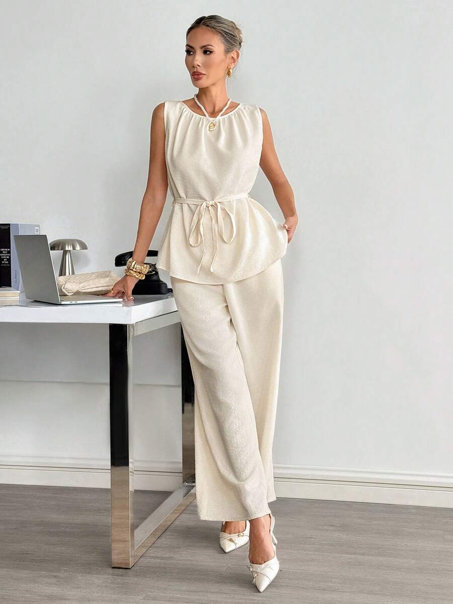 Siren Gaze 2件套 女士简约休闲系腰无袖上衣和裤子套装 - 杏色 - 查看 1