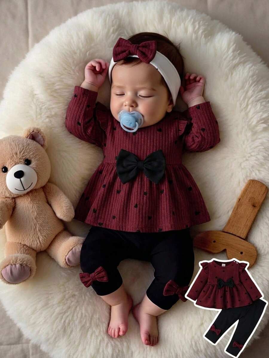 SHEIN 新生儿秋/春季棕色柔软爱心印花黑色蝴蝶结针织泡泡袖套头衫搭配黑色蝴蝶结修身裤两件套，适合外出、休闲、运动、圣诞派对等场合。 - 酒紅色 - 查看 1