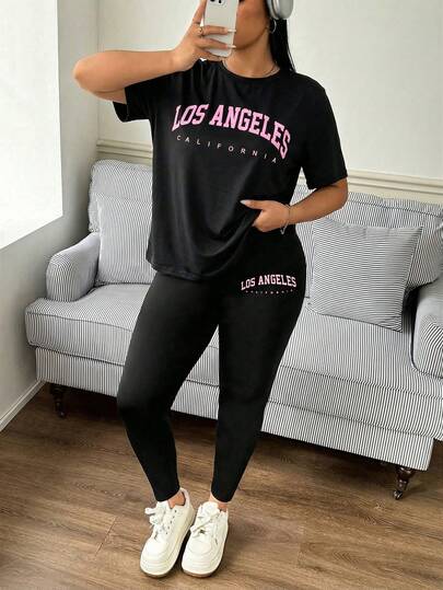 SHEIN EZwear طقم بلوزة وتايت بطباعة حرفية للمقاسات الكبيرة، مناسب للصيف