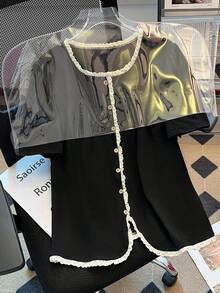 SHEIN CURVE+ Plus Size Women Elegant Contrast Color Lace Blouse T-Shirt, Summer Tops For Women Elegant Cute Black Tops Goth Top Curve Size Tops Black Top With White Trim Black Lace Trim Top - Black - View 1